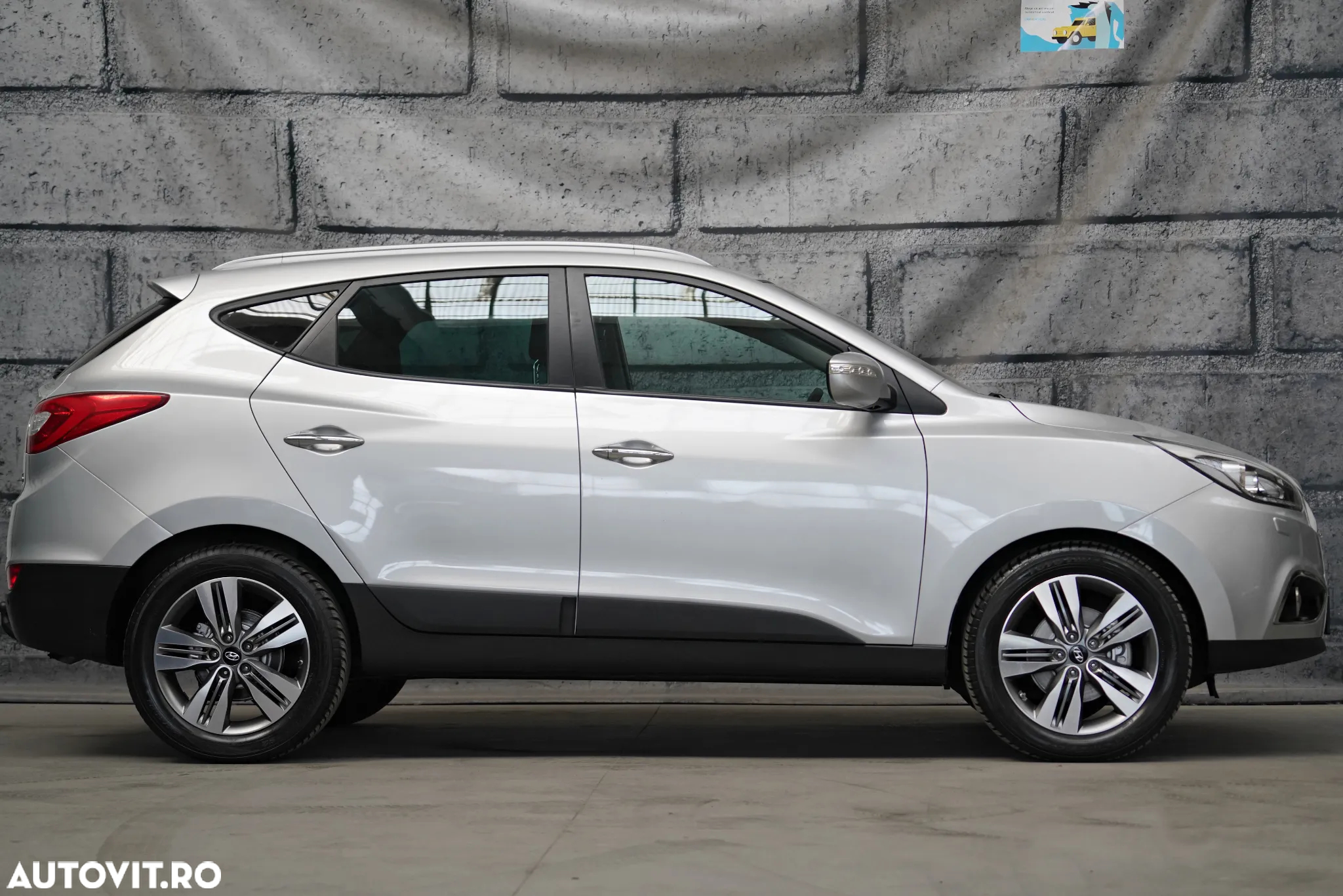 Hyundai ix35 2.0 CRDI 4WD Automatik Premium - 5