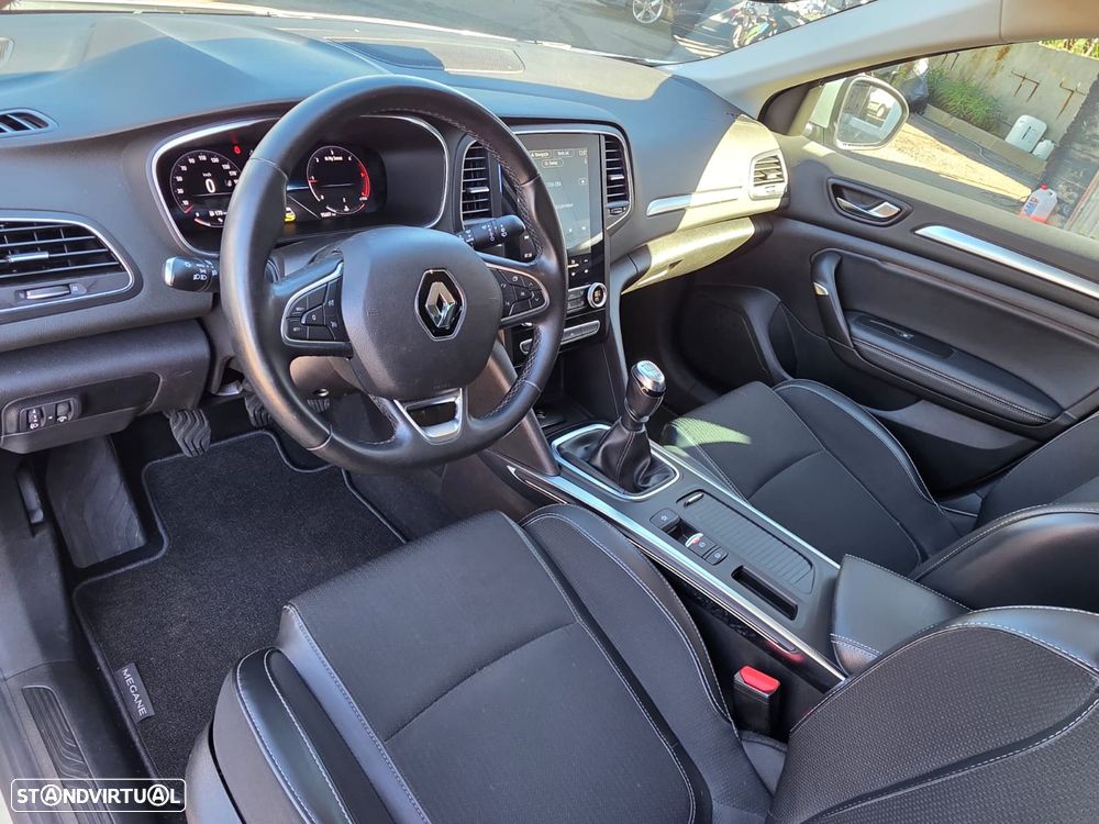 Renault Mégane BLUE dCi 115 INTENS - 29