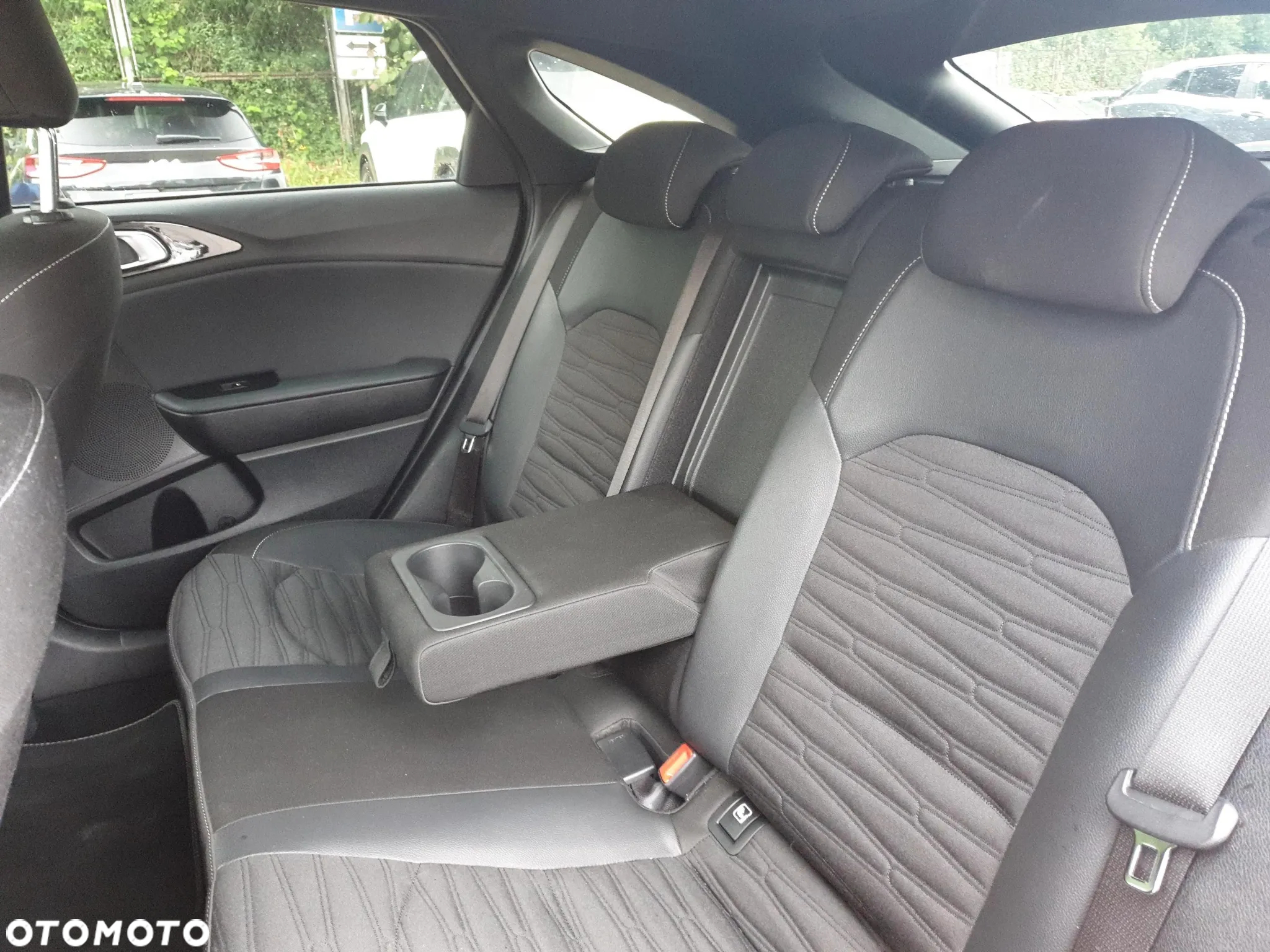 Kia ProCeed 1.5 T-GDI GT Line - 16