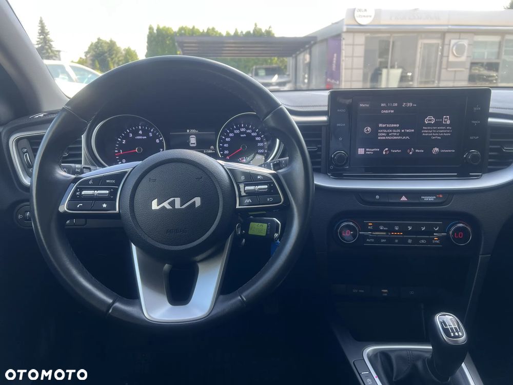 Kia Ceed 1.5 T-GDI M - 14