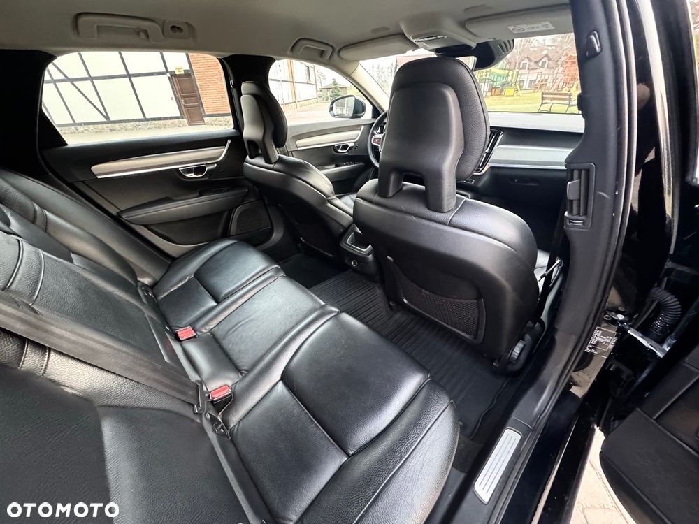 Volvo V90 T5 Momentum - 22
