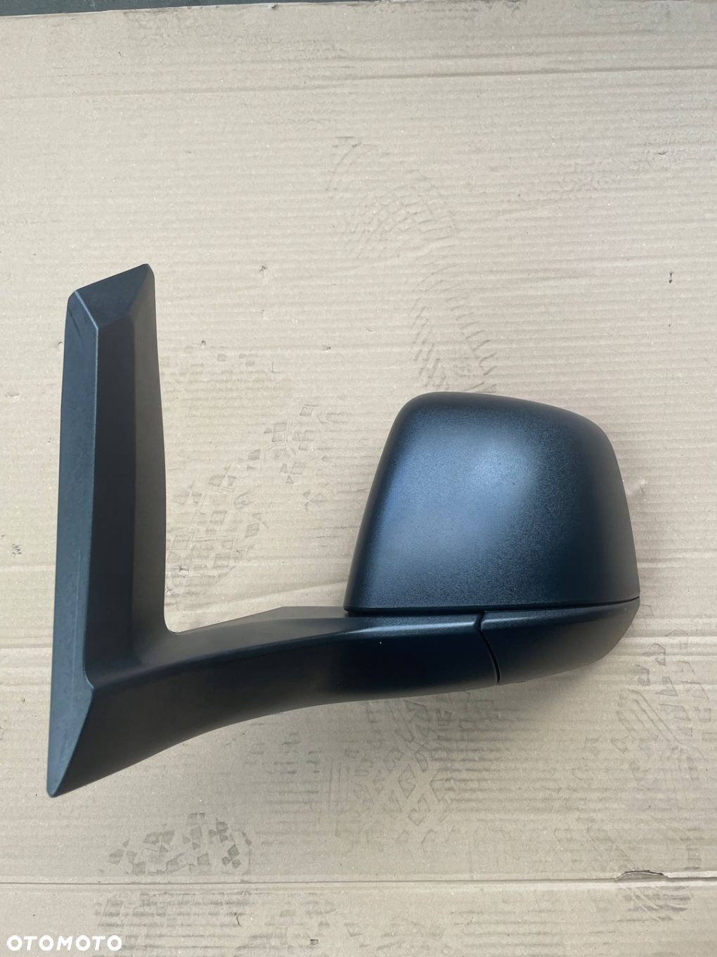 FORD TRANSIT CONNECT MK2 LUSTERKO LEWE 5 PIN - 1