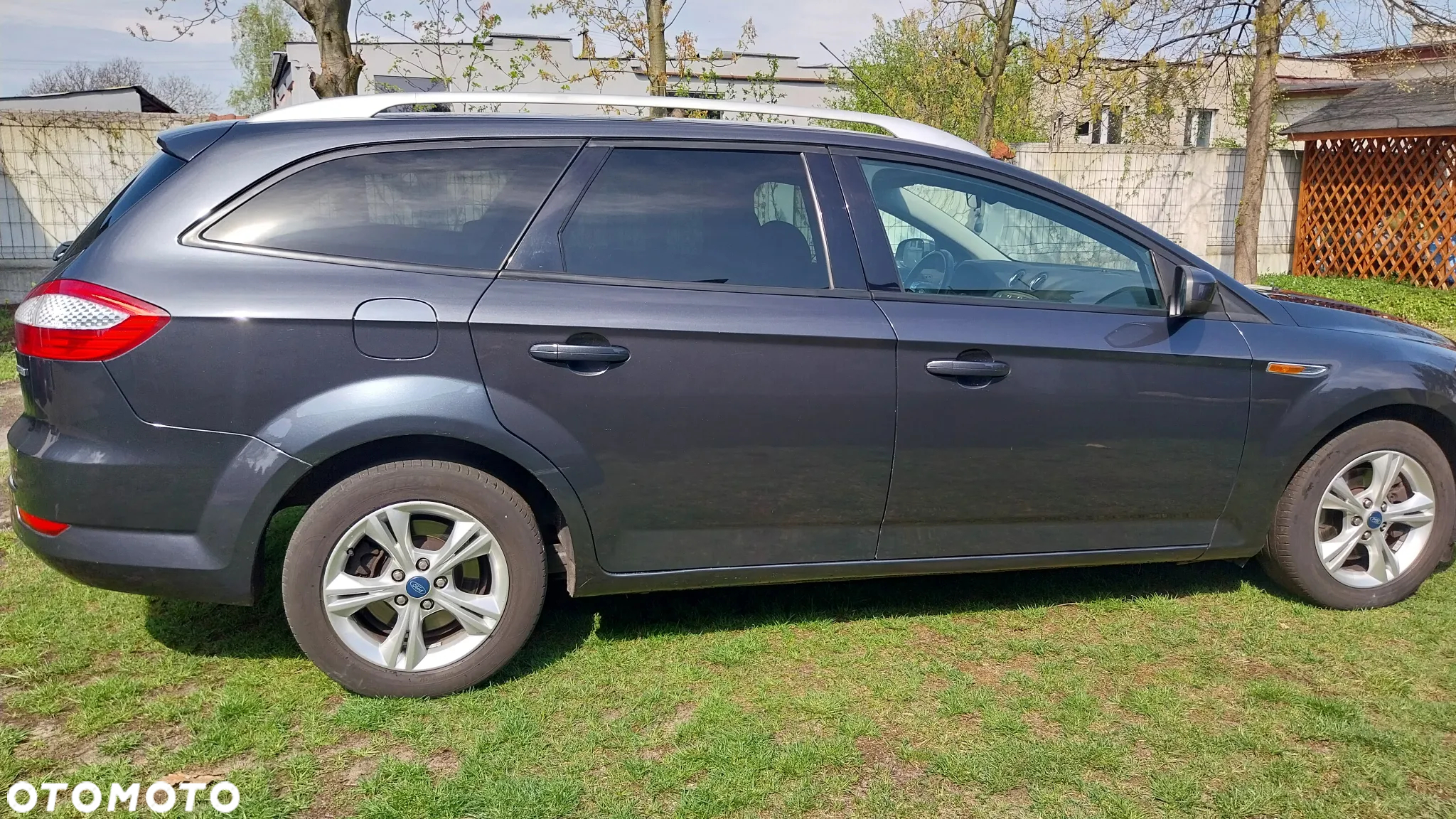Ford Mondeo 2.0 TDCi Ambiente - 4