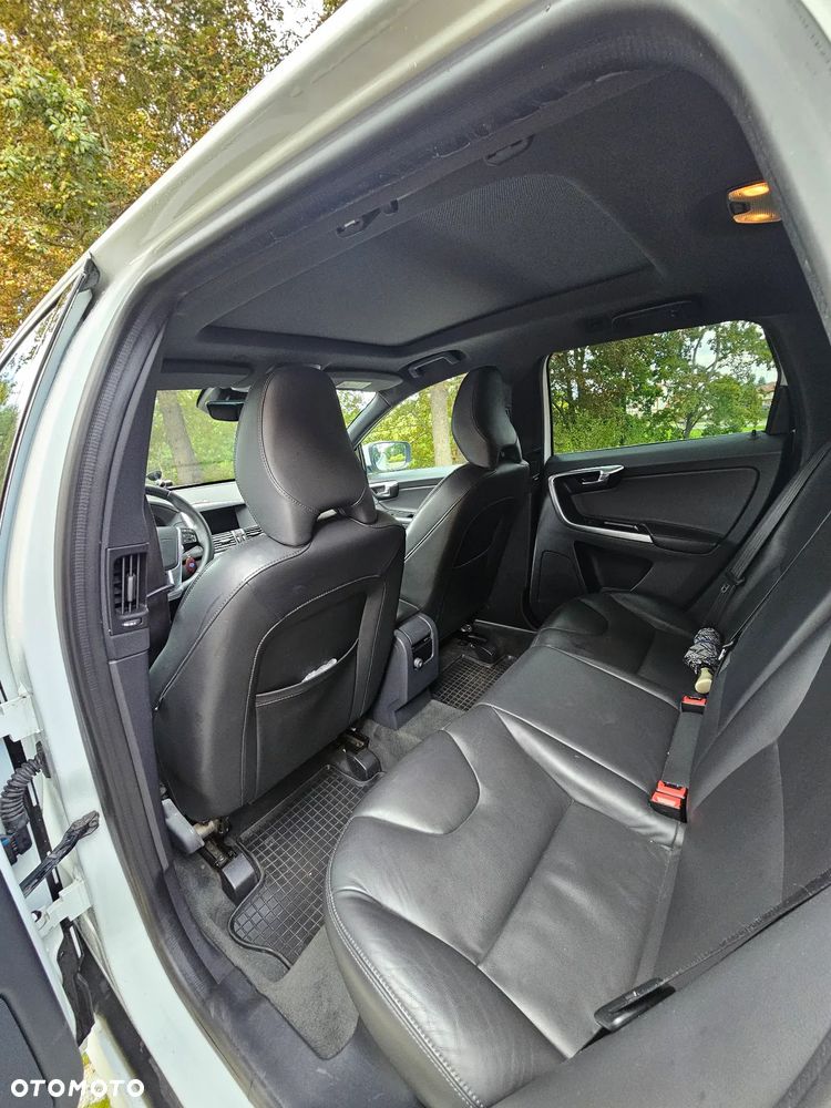 Volvo XC 60 D3 Drive-E Summum - 15