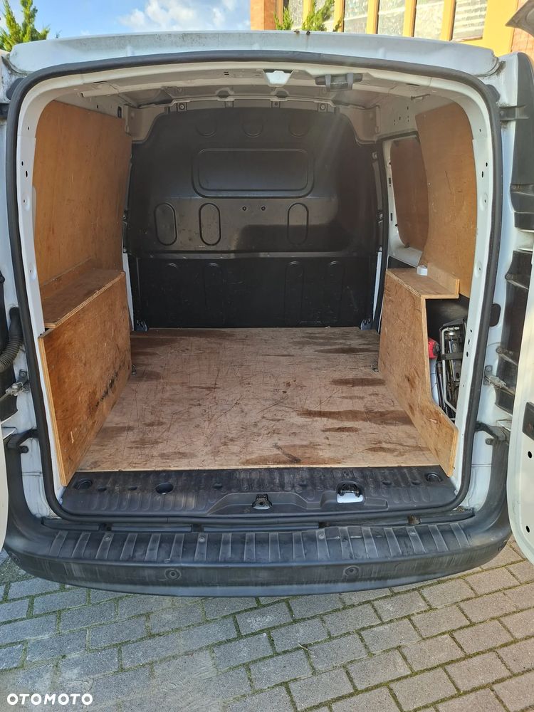 Renault KANGOO - 5
