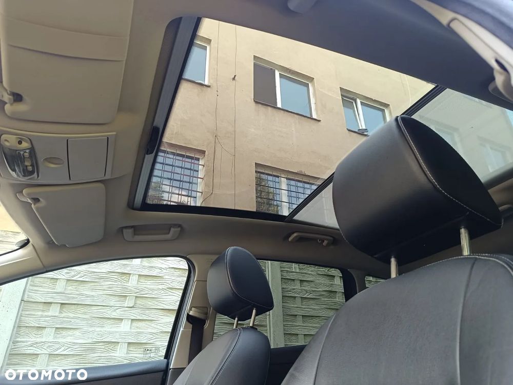 Ford Kuga 2.0 TDCi 4x4 Titanium - 21