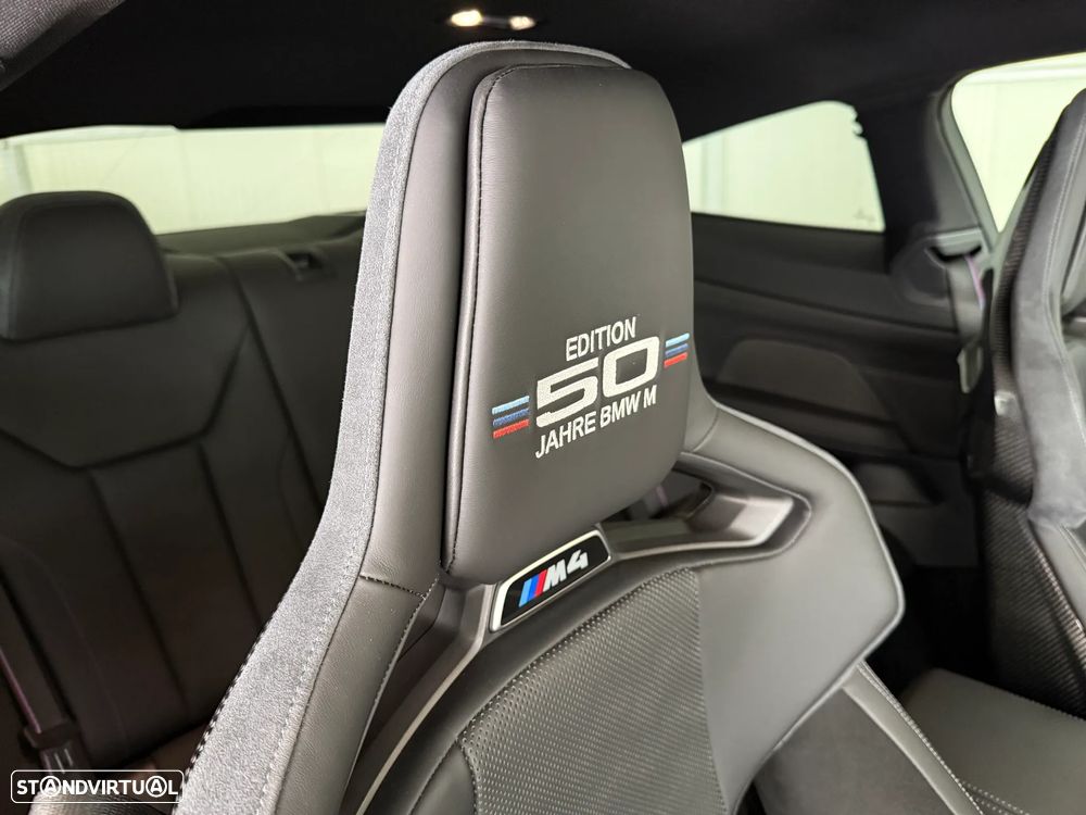 BMW M4 Competition Pack 50 anos M - 14