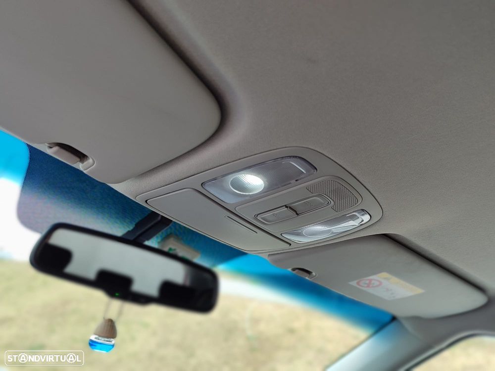 Kia Soul 1.6 CRDi TX - 23