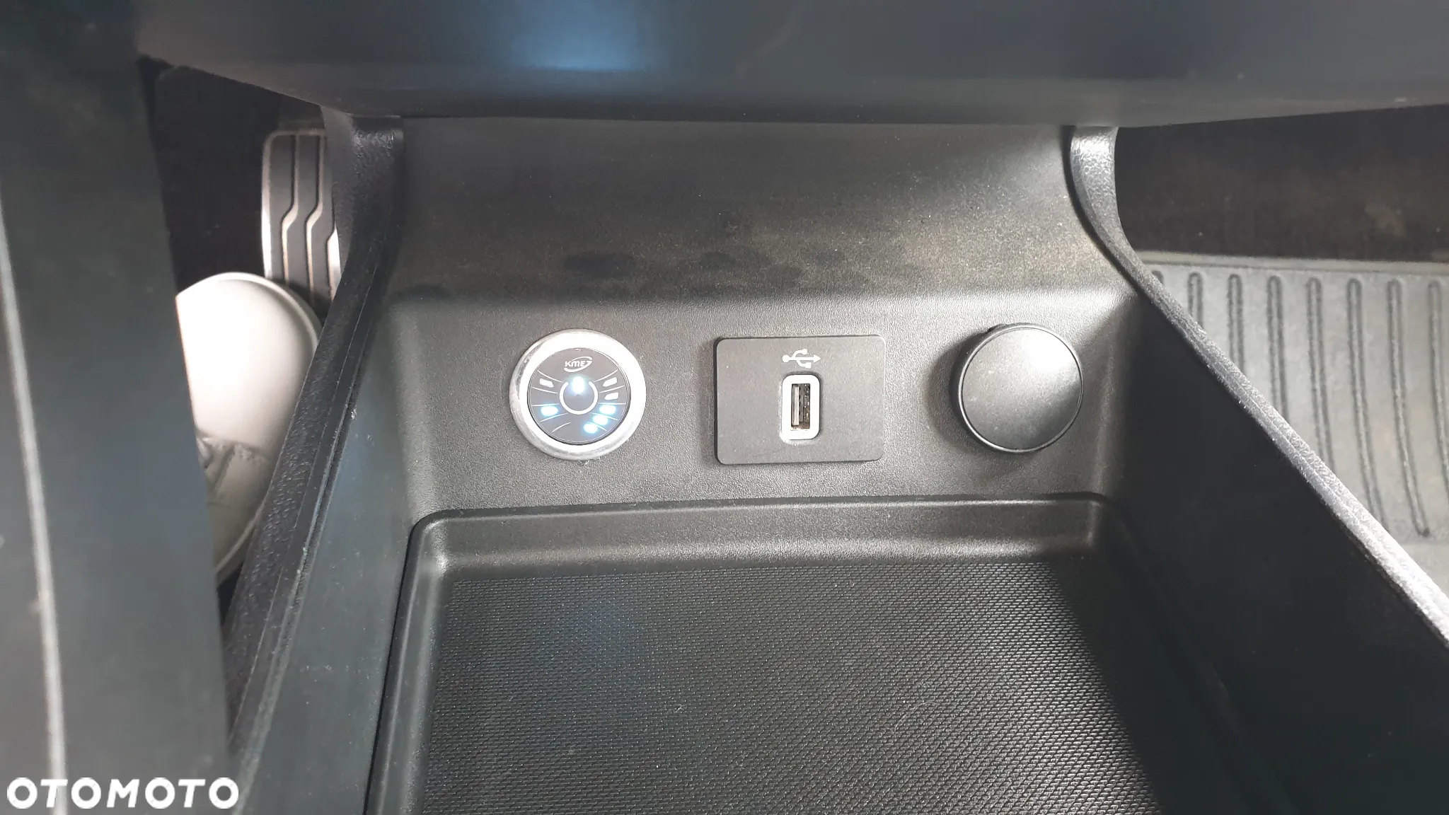 Ford Fusion 2.0 EcoBoost Titanium - 27