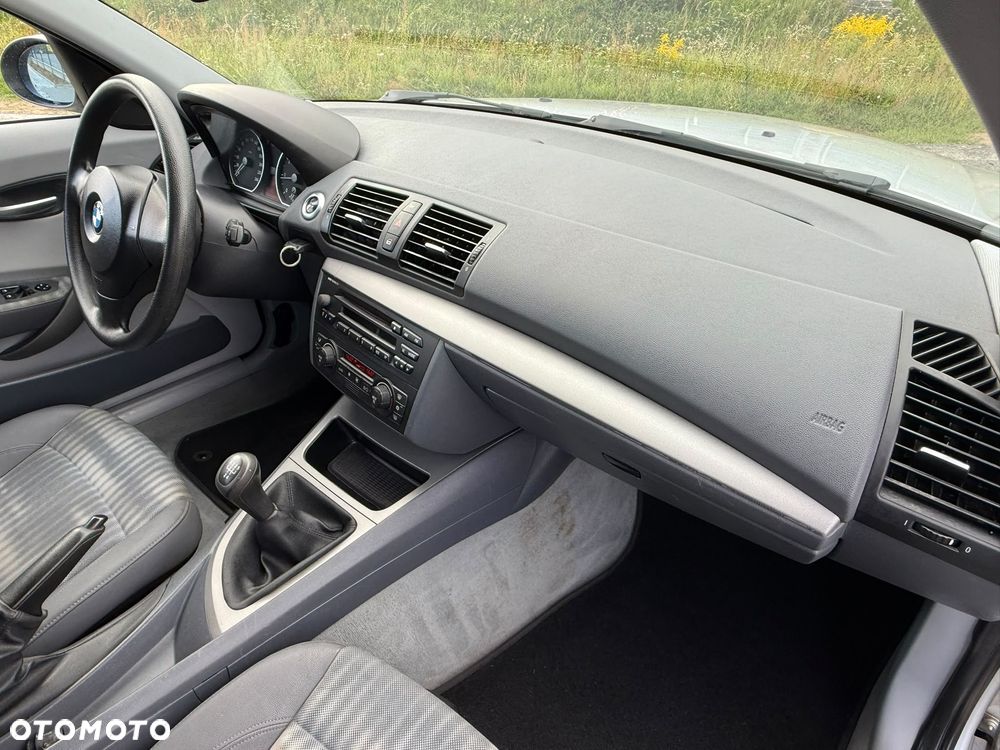 BMW Seria 1 - 26