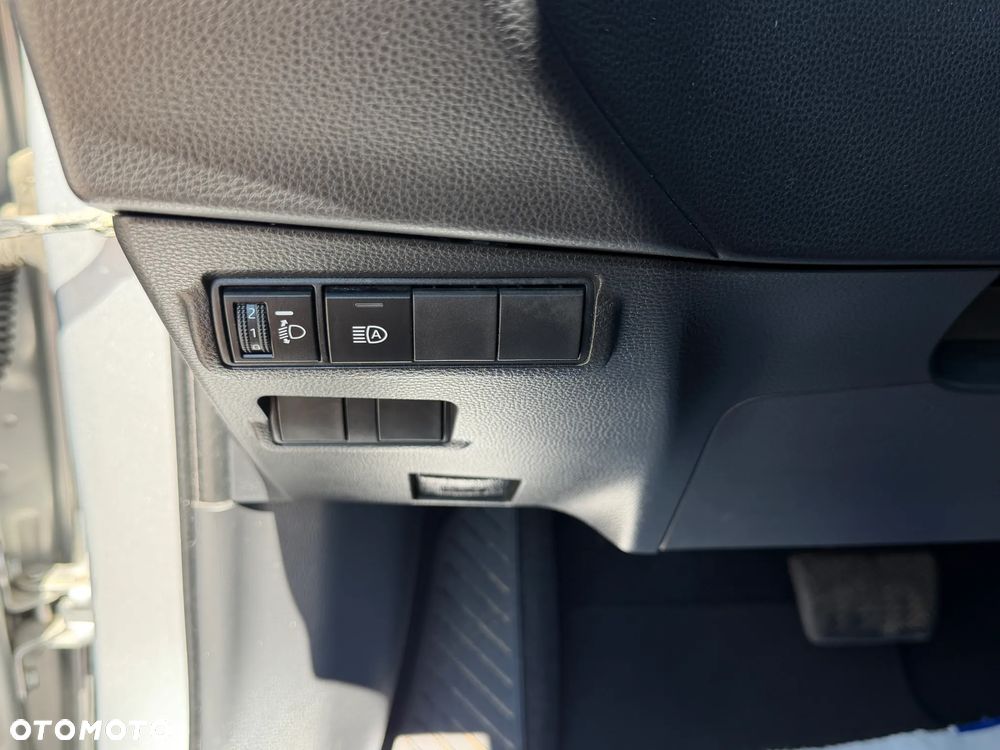 Toyota Corolla Cross 2.0 Hybrid Comfort - 27