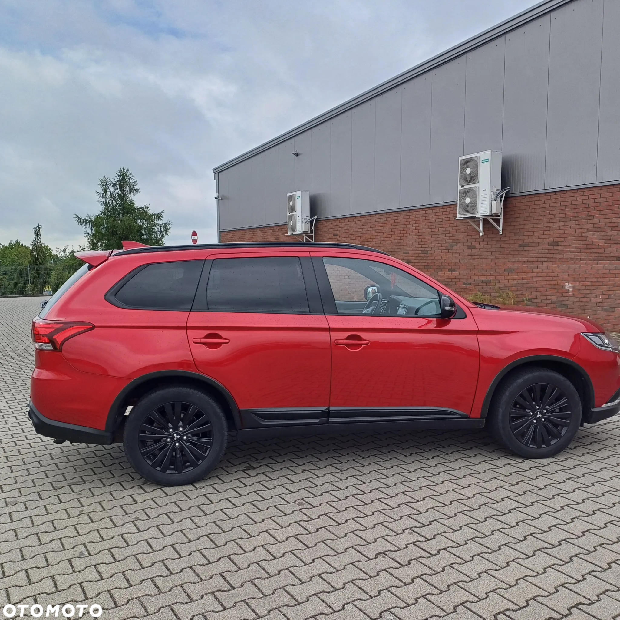 Mitsubishi Outlander - 36
