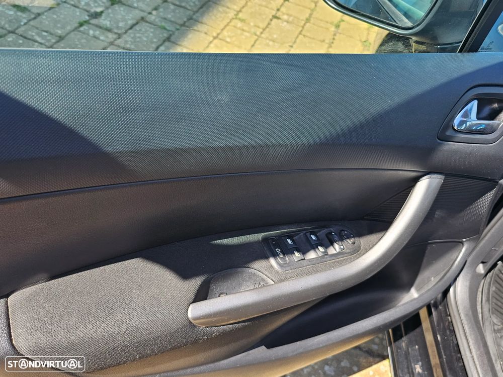 Peugeot 308 1.6 HDi Sport - 16