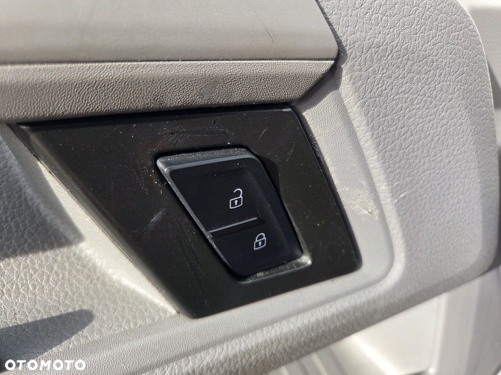Volkswagen CRAFTER * L3H2* KLIMA* NOWE TURBO*CARPLAY* 2021* DRZWI 270* Z Francji - 18