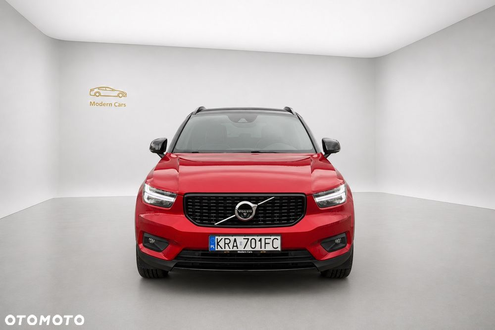 Volvo XC 40 B4 B AWD R-Design - 3