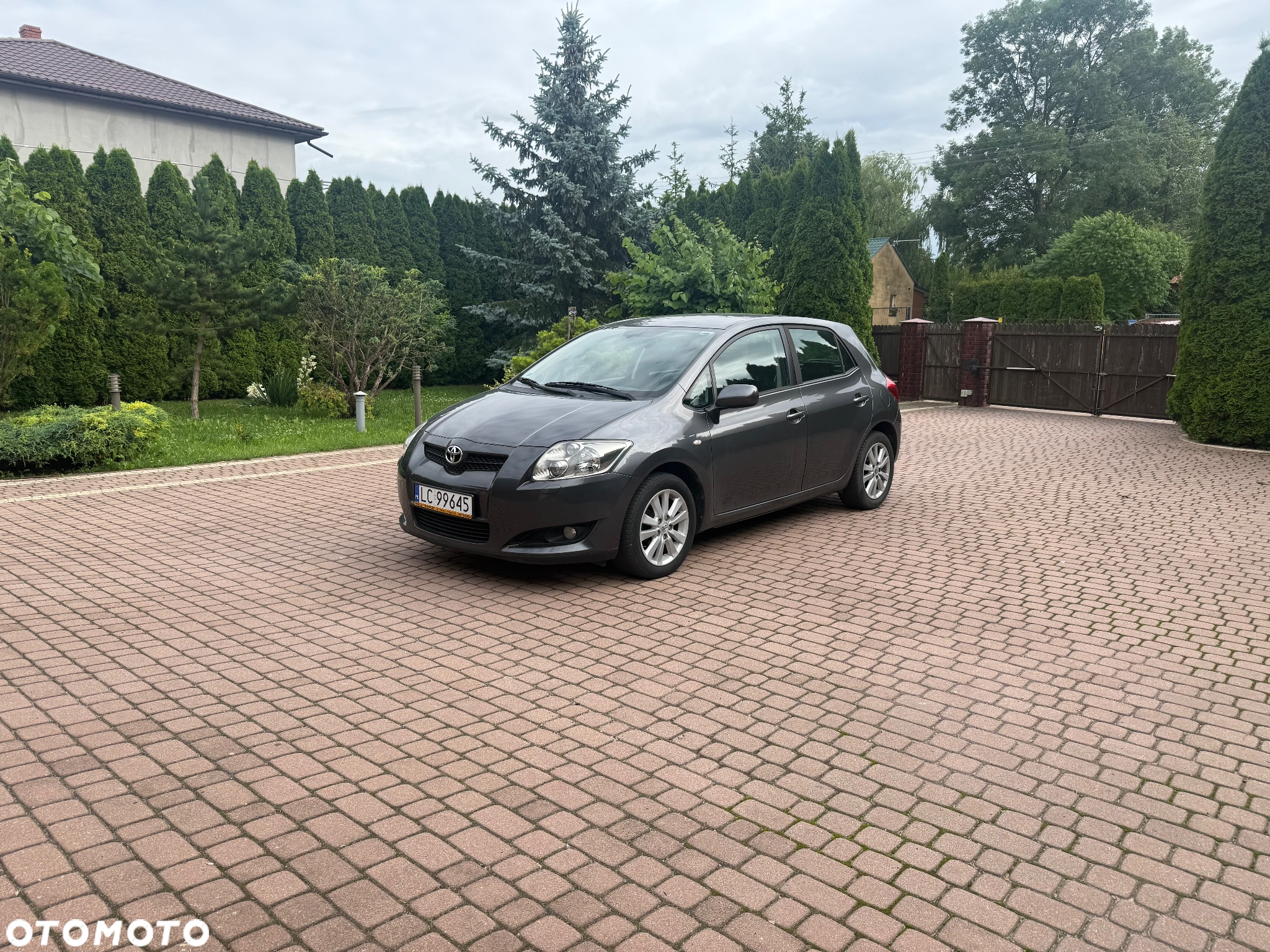 Toyota Auris 1.6 VVT-i Premium MM - 2