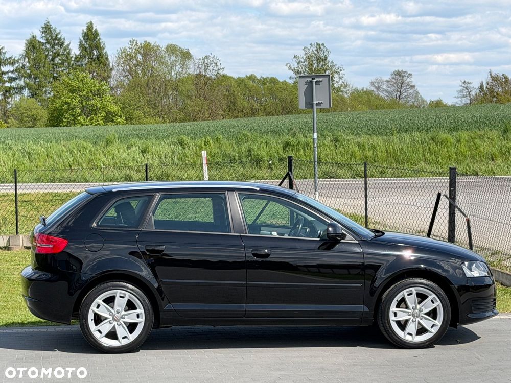 Audi A3 Sportback 1.6 Attraction - 8