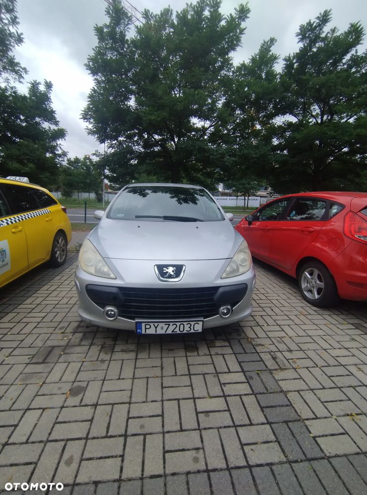 Peugeot 307 - 2