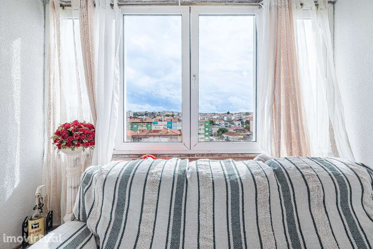 T3 em Mem Martins muito luminoso - Grande imagem: 4/42