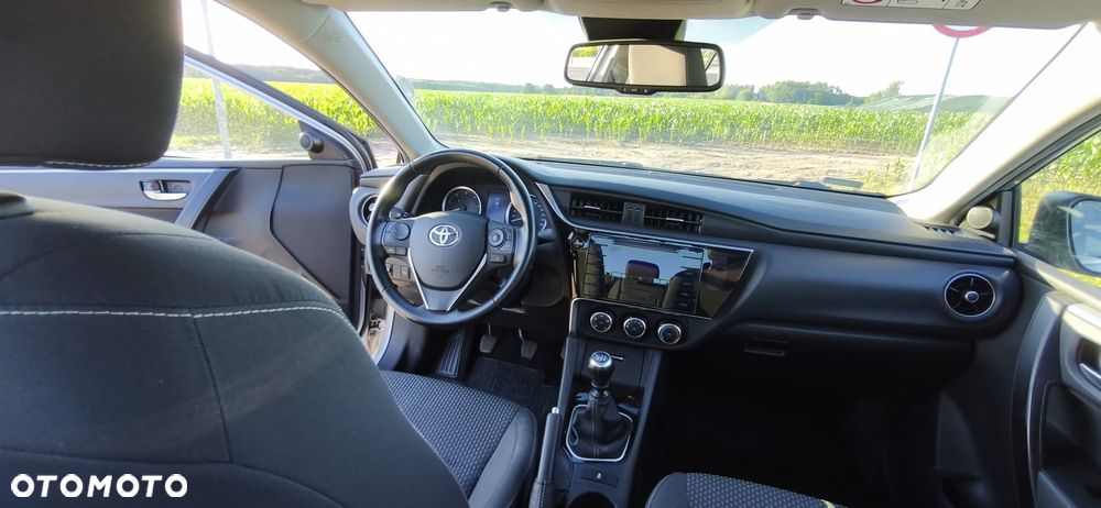 Toyota Corolla 1.4 D-4D Comfort - 3