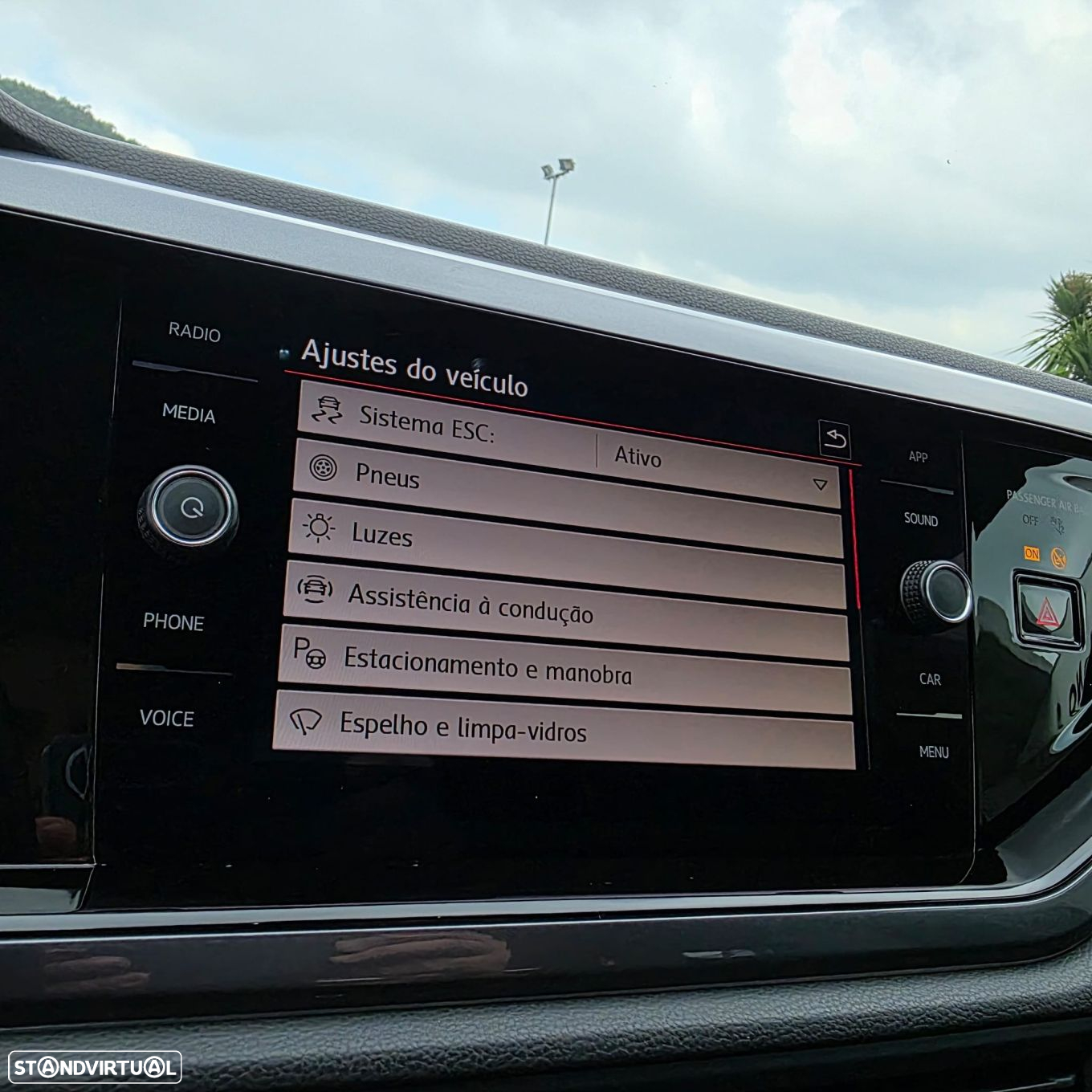 VW Polo 2.0 TSI GTI DSG - 32