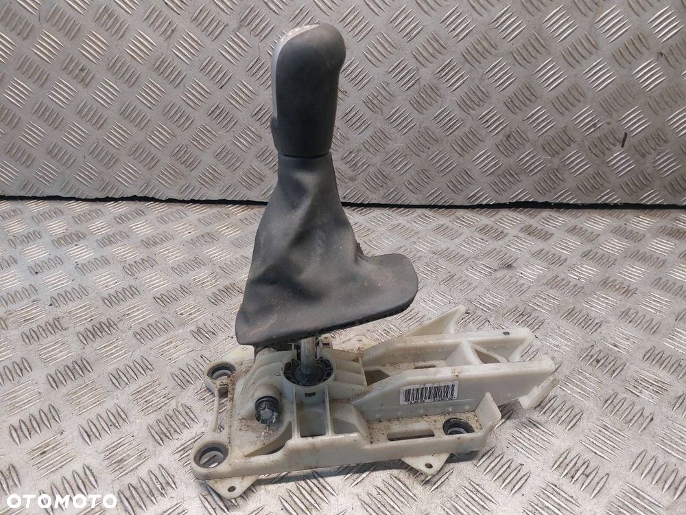LEWAREK ZMIANY BIEGÓW VOLVO C30 I 1.6 D 31280762 - 2