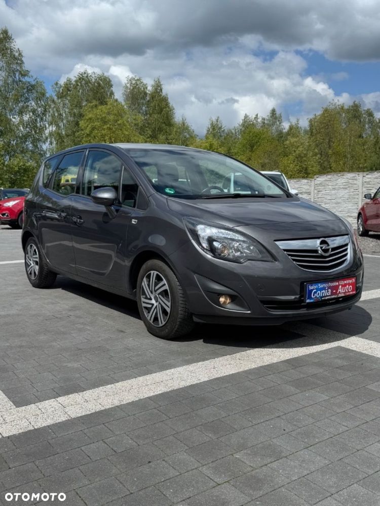 Opel Meriva - 8
