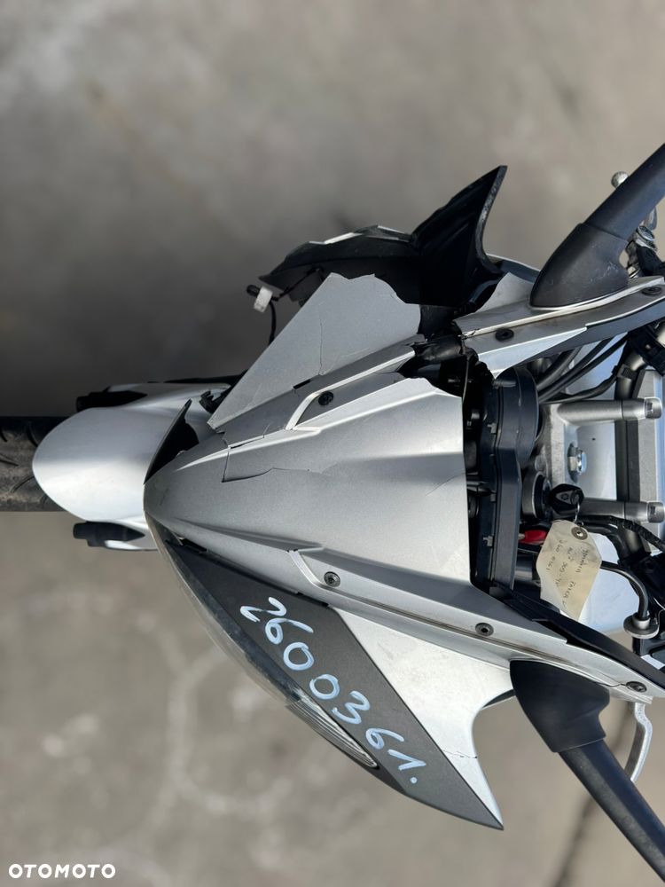 Yamaha FZ6 - 18