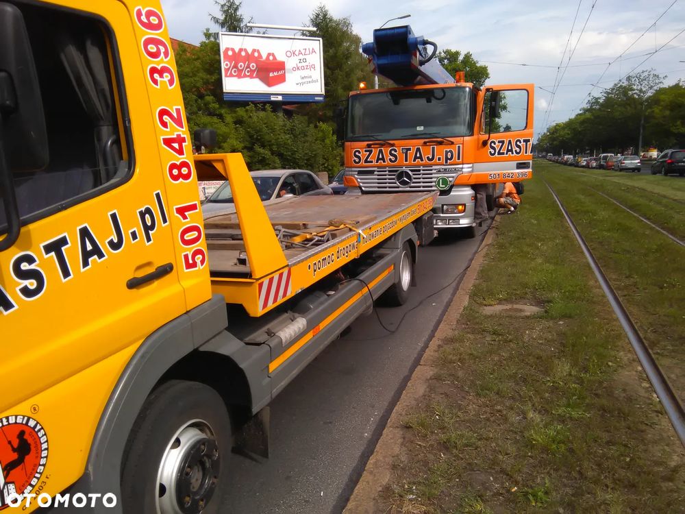 Mercedes-Benz Pomoc Drogowa Lawet Mercedes 917 Hydrauliczna Opuszczana Platforma Wciągarka Widelec Pilot - 10