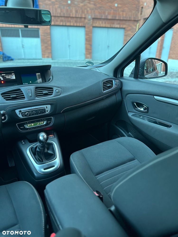 Renault Scenic ENERGY TCe 130 S&S Bose Edition - 32