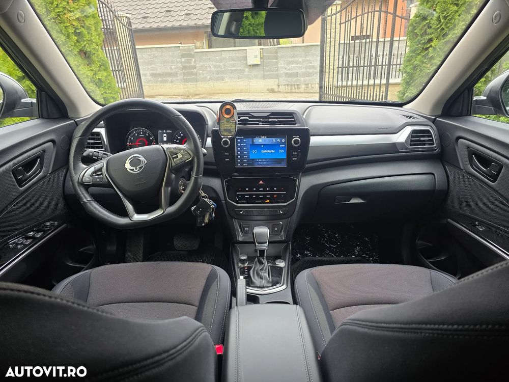 SsangYong Tivoli Grand - 7