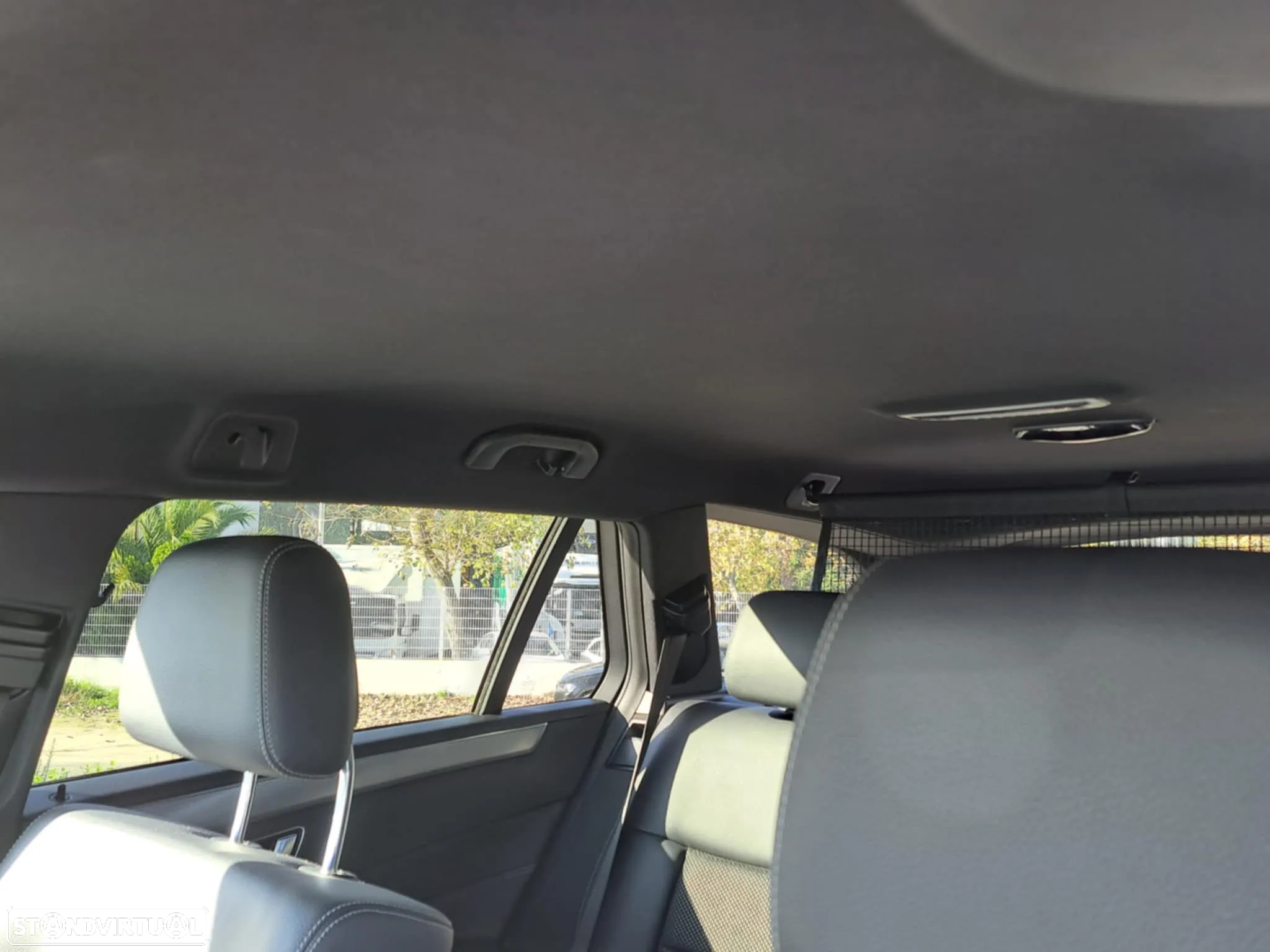 Mercedes-Benz E 220 BlueTEC Avantgarde - 45