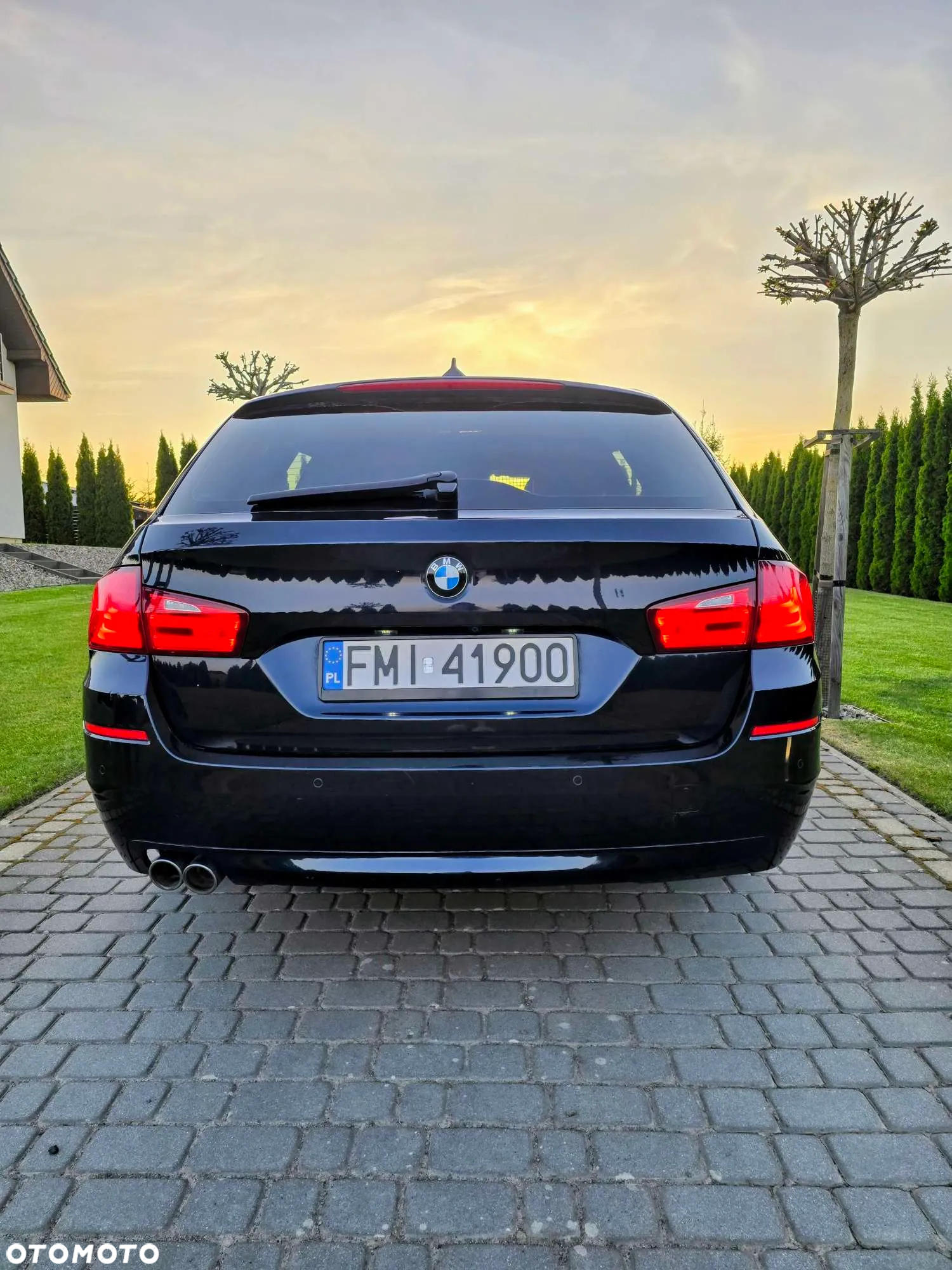 BMW Seria 5 520d Touring - 22