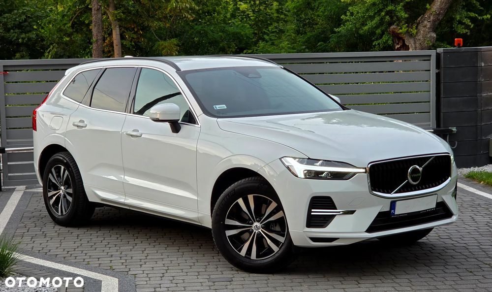 Volvo XC 60 B4 B Momentum Pro - 14