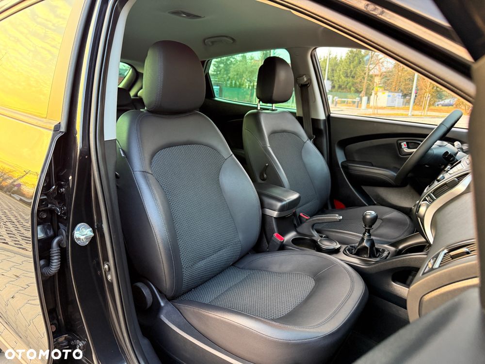 Hyundai ix35 2.0 CRDi 4WD Finale Gold - 12