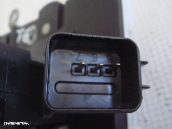 Fecho Da Porta Trás Esq Ford Mondeo Iii (B5y) - 2