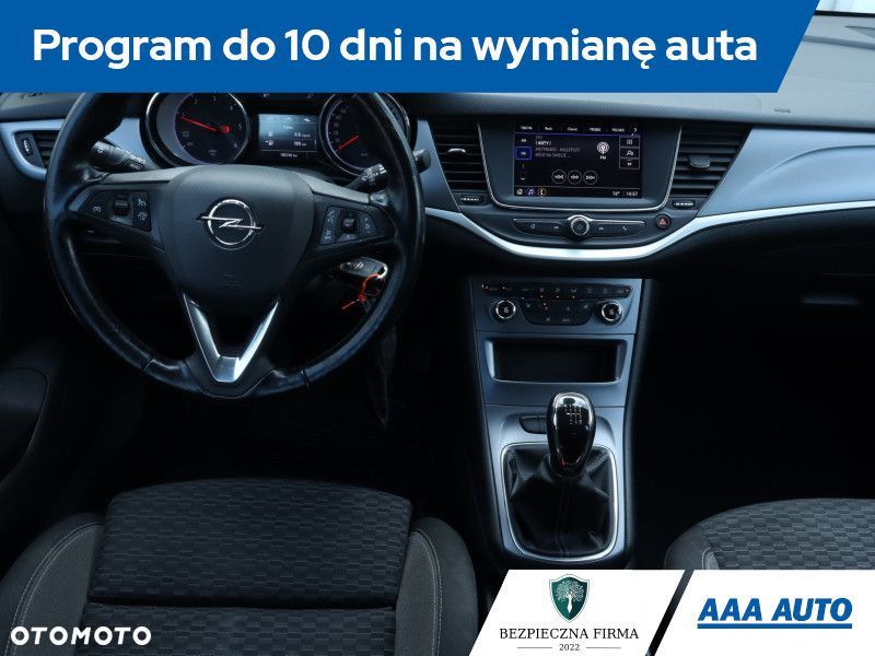 Opel Astra - 9