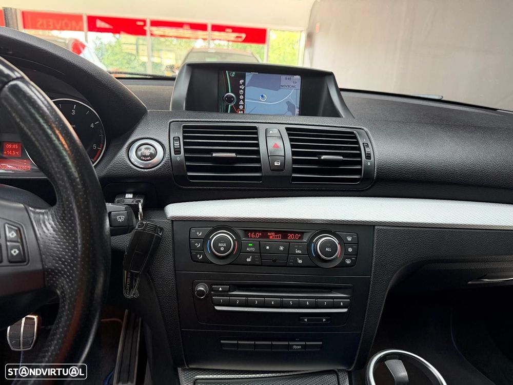 BMW 118 dA Pack M - 22