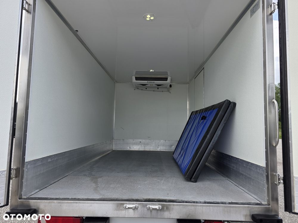 Mercedes-Benz Sprinter chłodnia mroźnia 316  Thermo king + zasilanie elektryczne - 9
