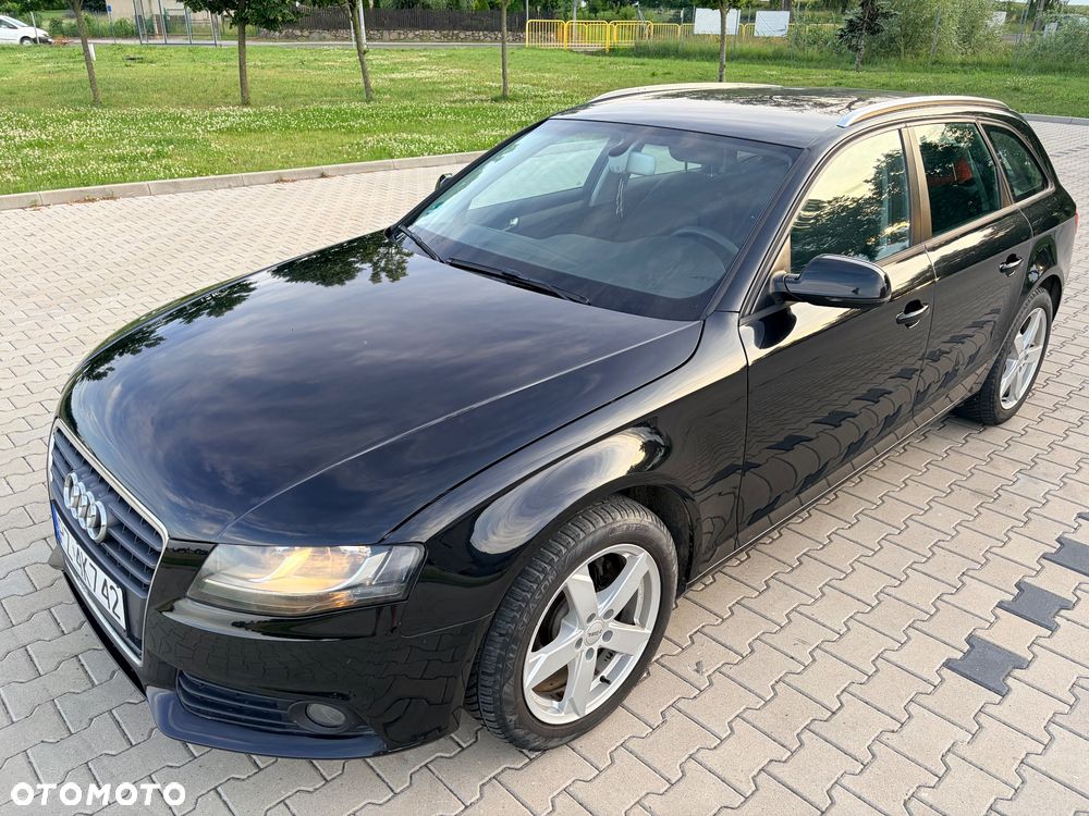 Audi A4 Avant - 10