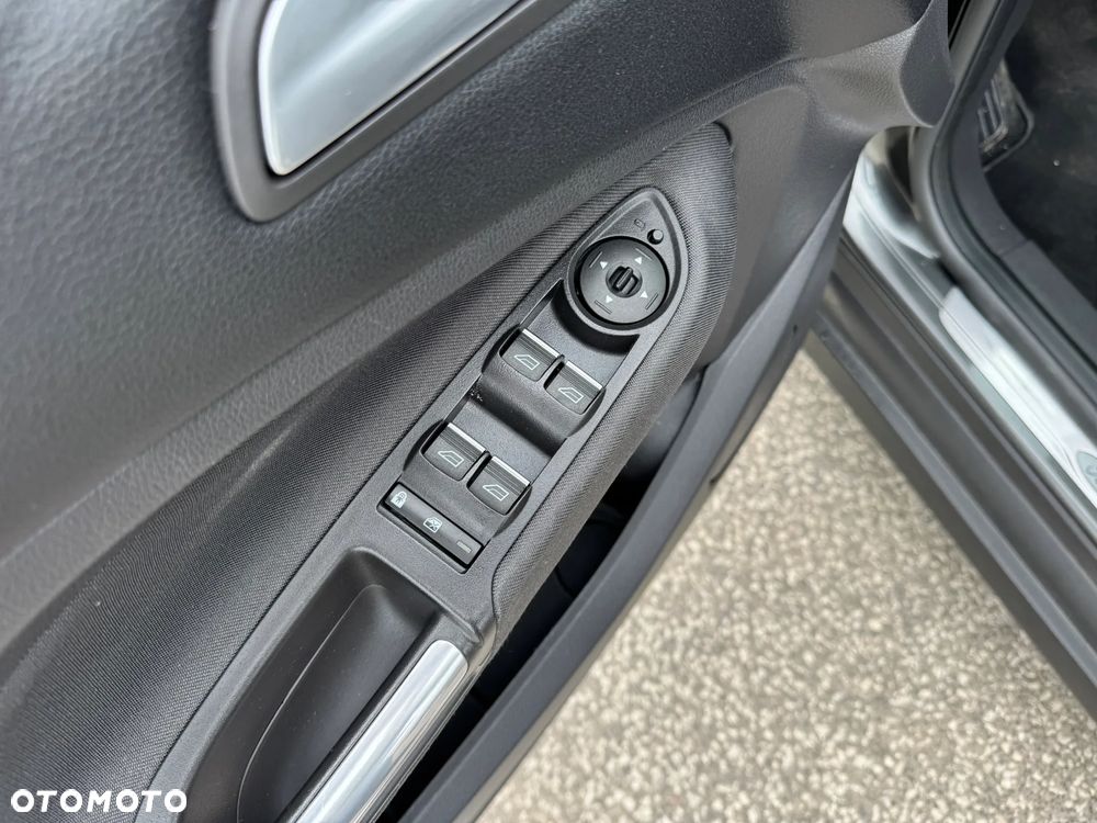 Ford C-MAX 1.0 EcoBoost Start-Stopp-System Titanium - 26