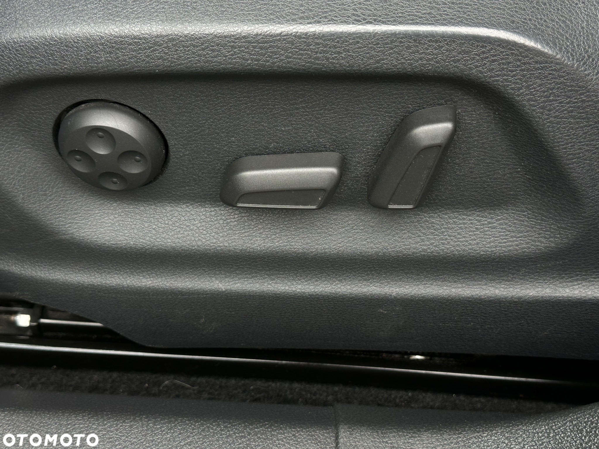 Volkswagen Tiguan - 20