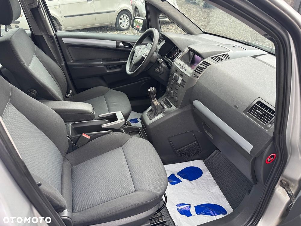 Opel Zafira 1.9 CDTI Cosmo - 13