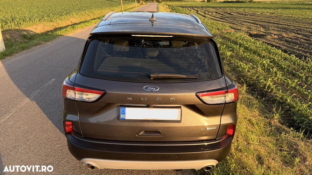 Ford Kuga 2.5 Duratec FHEV FWD Titanium - 2