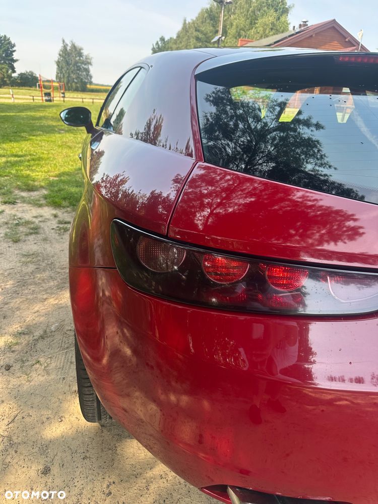 Alfa Romeo Brera - 14