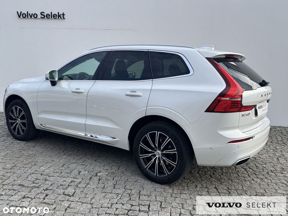 Volvo XC 60 - 4