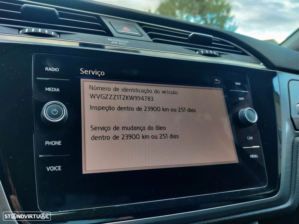VW Touran 1.6 TDI Confortline DSG - 24
