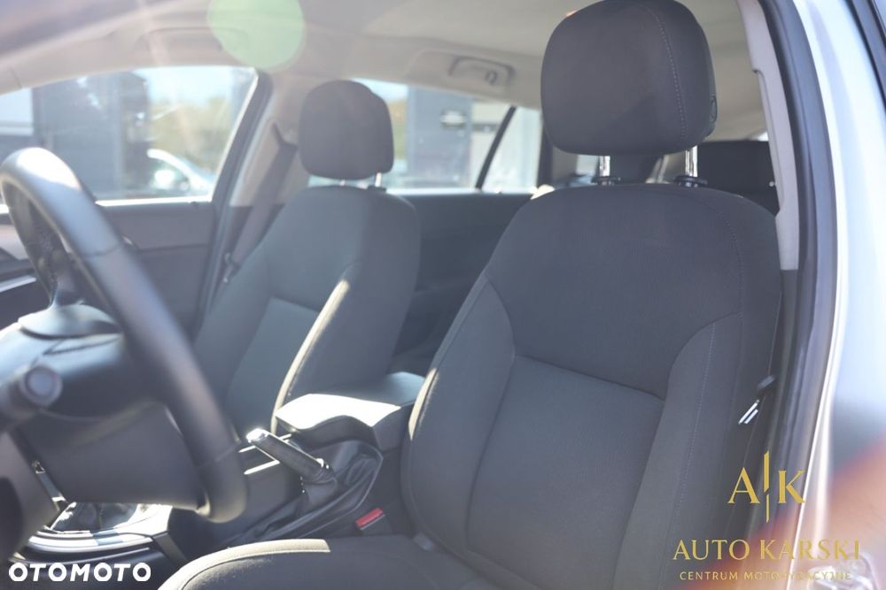 Opel Insignia - 30