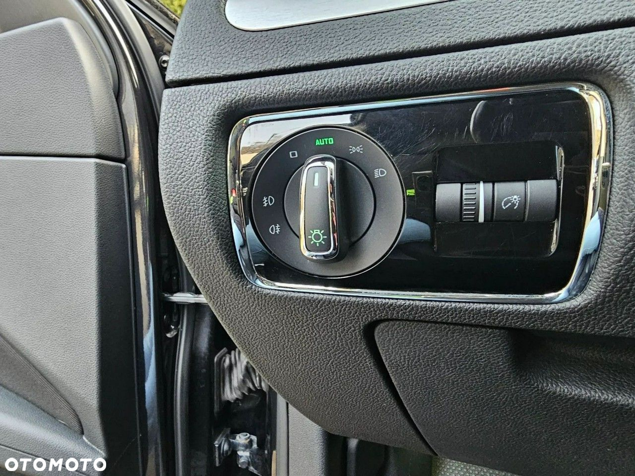 Skoda Superb 2.0 TDI Elegance - 19