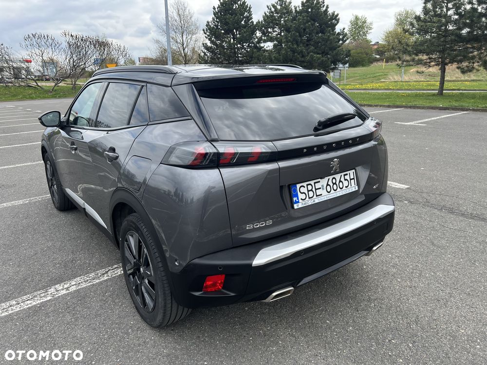 Peugeot 2008 PureTech 130 EAT8 GT Exclusive - 26